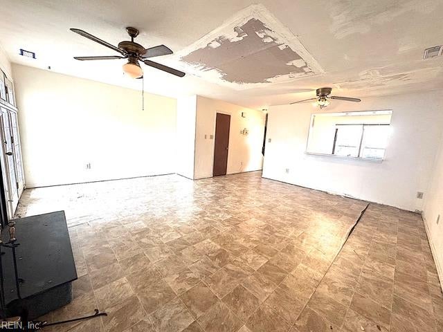 Photo of 3902 Lantana Place, Virginia Beach, VA 23456 (MLS # 10646559)