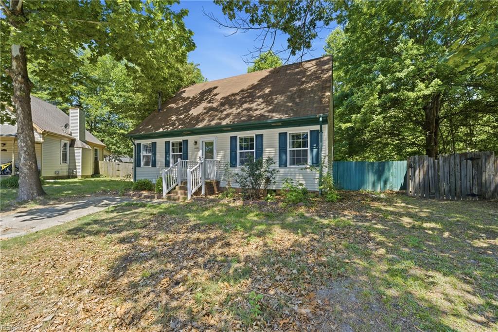 Photo of 4406 Breezewood Court, Portsmouth, VA 23703 (MLS # 10654677)