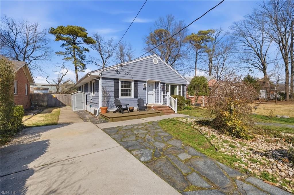 Photo of 711 23rd Street, Virginia Beach, VA 23451 (MLS # 10623846)