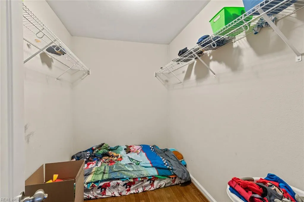 Newport News, Virginia 23602, United States, 3 Bedrooms Bedrooms, ,3 BathroomsBathrooms,Residential,Pending,102820