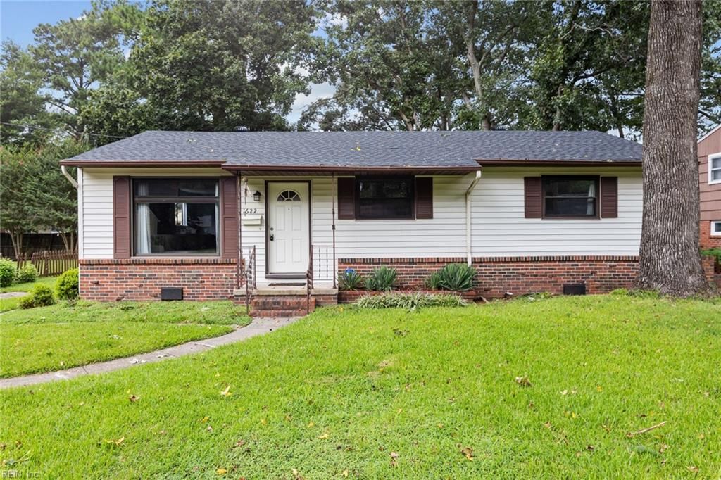 Photo of 1622 Bill Street, Norfolk, VA 23518 (MLS # 10611517)