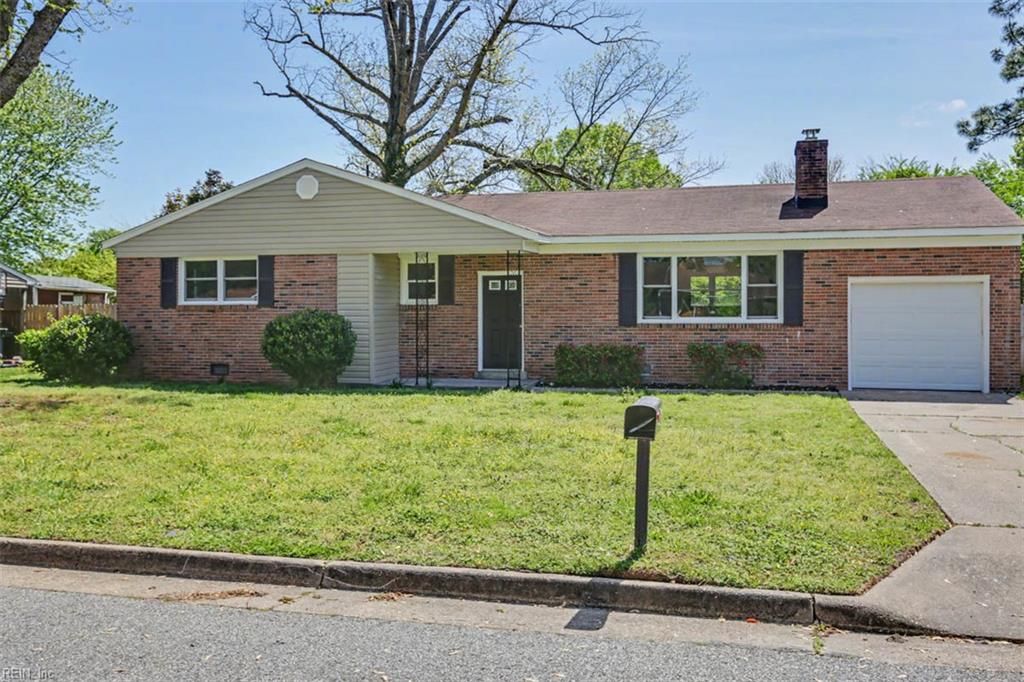 Photo of 319 Pasture Lane, Hampton, VA 23669 (MLS # 10629316)