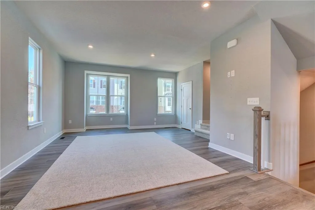 Suffolk, Virginia 23435, United States, 3 Bedrooms Bedrooms, ,3 BathroomsBathrooms,Residential,Active,28599