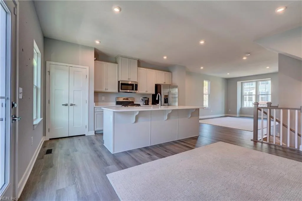 Suffolk, Virginia 23435, United States, 3 Bedrooms Bedrooms, ,3 BathroomsBathrooms,Residential,Active,28599