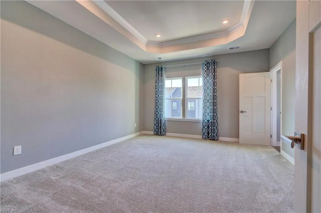 Suffolk, Virginia 23435, United States, 3 Bedrooms Bedrooms, ,3 BathroomsBathrooms,Residential,Active,28599