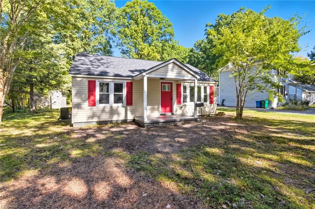 Photo of 13 Huber Road, Newport News, VA 23601 (MLS # 10604969)