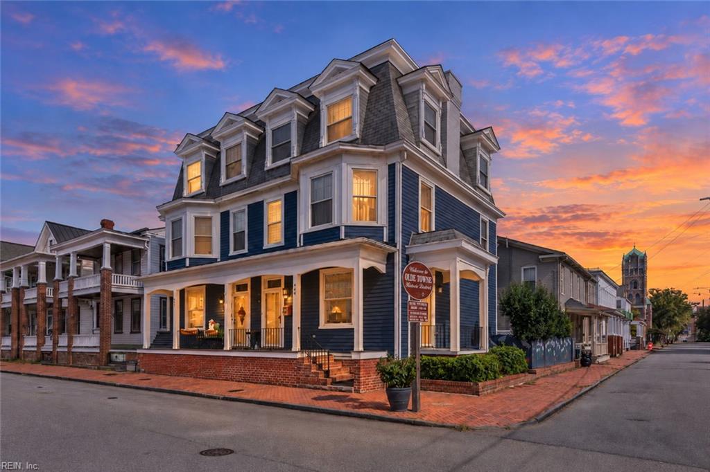 Photo of 449 Dinwiddie Street, Portsmouth, VA 23704 (MLS # 10657598)
