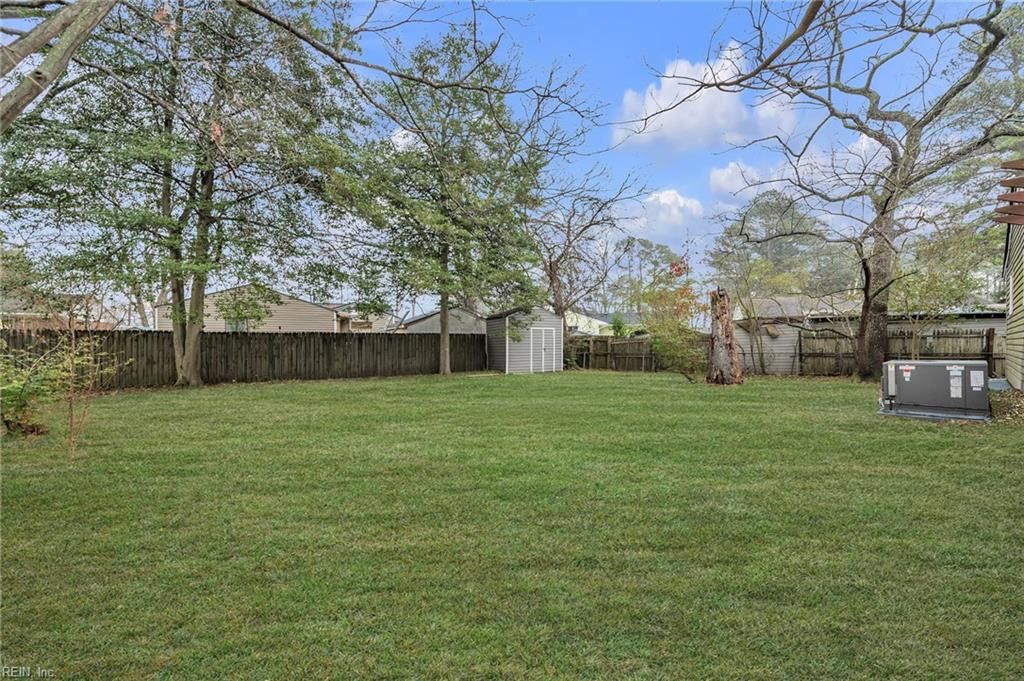 Photo of 3 Luger Court, Portsmouth, VA 23701 (MLS # 10623553)