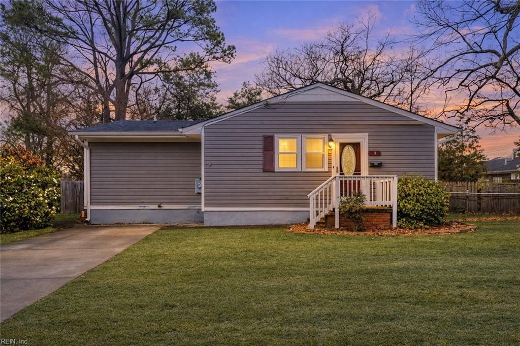 Photo of 3 Luger Court, Portsmouth, VA 23701 (MLS # 10623553)