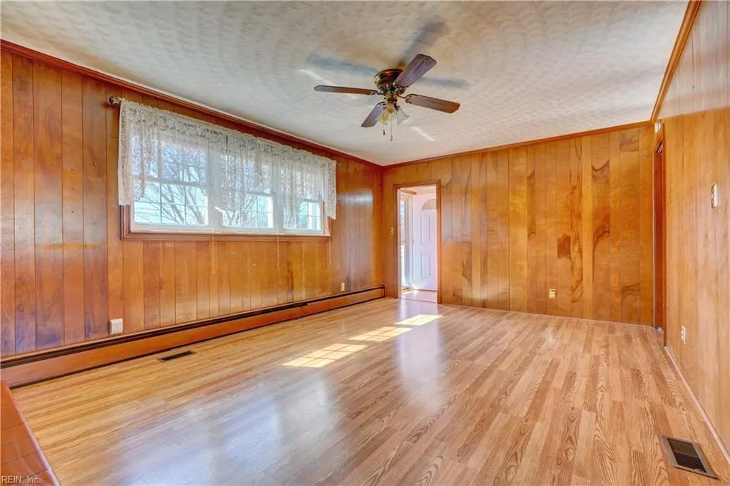 Suffolk, Virginia 23435, United States, 2 Bedrooms Bedrooms, ,1 BathroomBathrooms,Residential,Active,2955