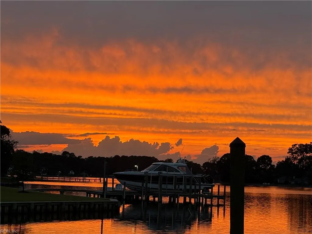 Virginia Beach, Virginia 23451, United States, 2 Bedrooms Bedrooms, ,2 BathroomsBathrooms,Residential,Active,238448