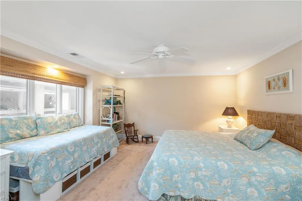 Virginia Beach, Virginia 23451, United States, 2 Bedrooms Bedrooms, ,2 BathroomsBathrooms,Residential,Active,238448