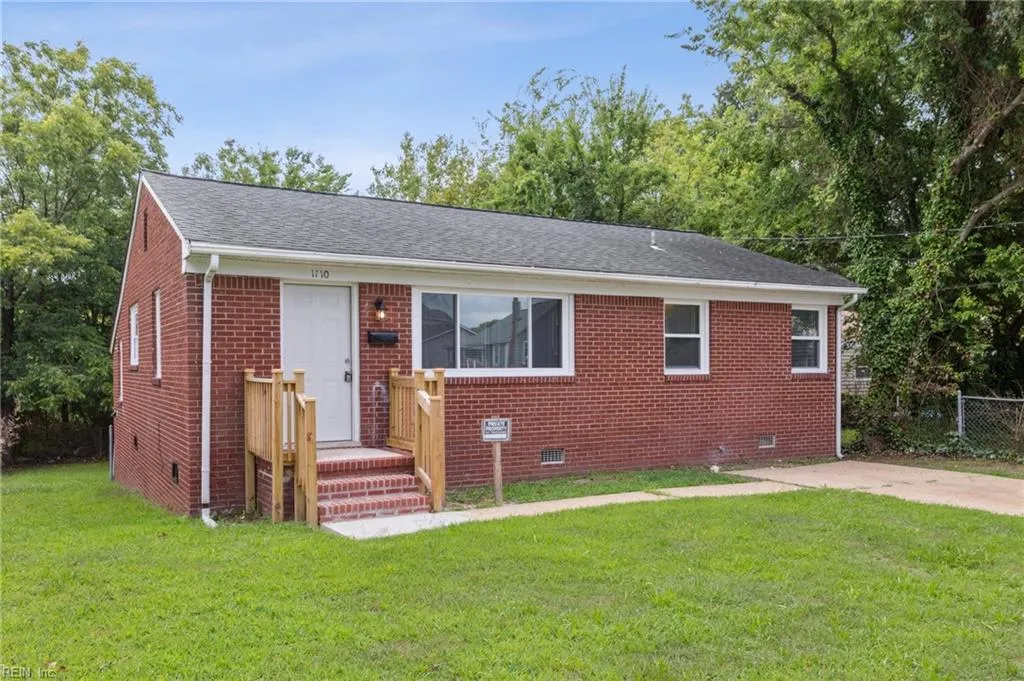 Newport News, Virginia 23607, United States, 4 Bedrooms Bedrooms, ,2 BathroomsBathrooms,Residential,Active,197191 Newport News, Virginia 23607, United States, 4 Bedrooms Bedrooms, ,2 BathroomsBathrooms,Residential,Active,197191