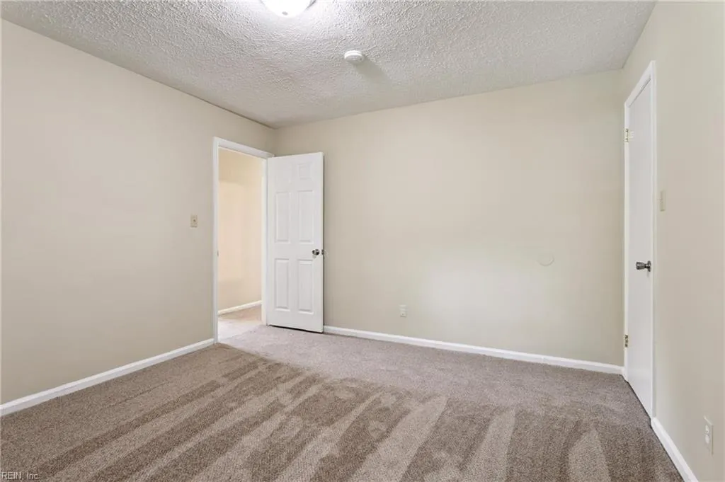 Newport News, Virginia 23607, United States, 4 Bedrooms Bedrooms, ,2 BathroomsBathrooms,Residential,Active,197191