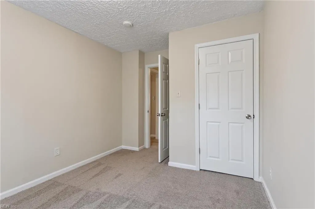 Newport News, Virginia 23607, United States, 4 Bedrooms Bedrooms, ,2 BathroomsBathrooms,Residential,Active,197191