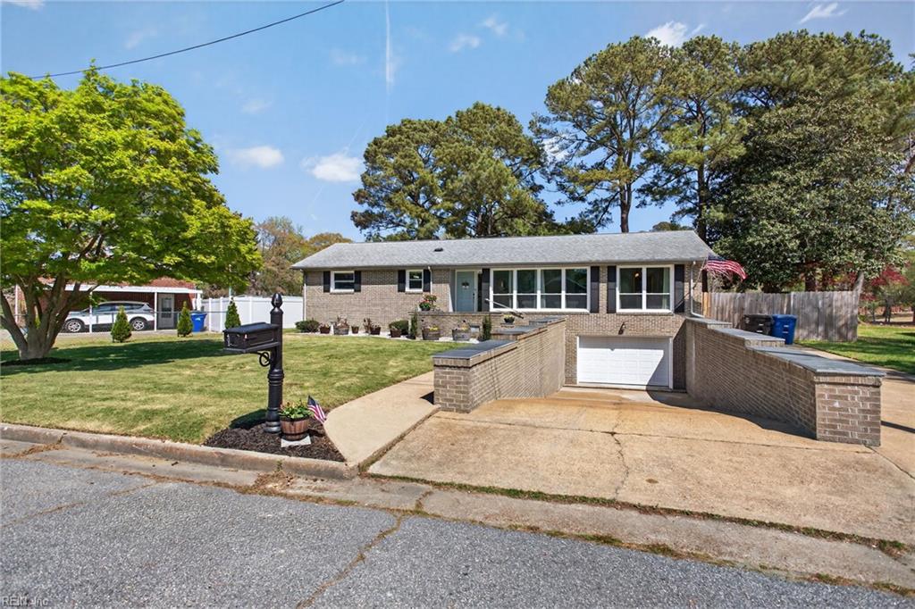 Photo of 403 Holloway Drive, Portsmouth, VA 23701 (MLS # 10640974)