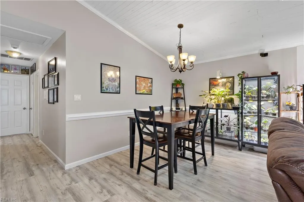 Virginia Beach, Virginia 23456, United States, 3 Bedrooms Bedrooms, ,2 BathroomsBathrooms,Residential,Active,97859