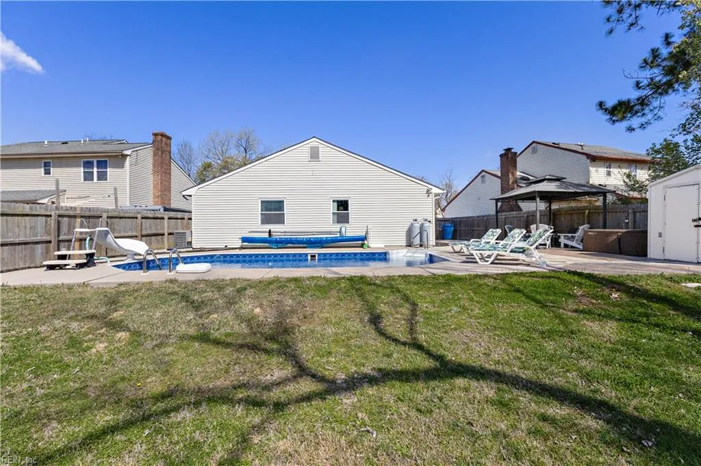 Virginia Beach, Virginia 23456, United States, 3 Bedrooms Bedrooms, ,2 BathroomsBathrooms,Residential,Active,97859