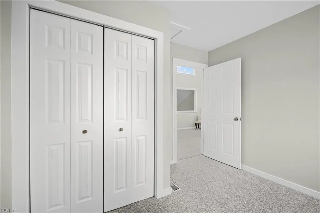 Chesapeake, Virginia 23320, United States, 4 Bedrooms Bedrooms, ,3 BathroomsBathrooms,Residential,Pending,109286