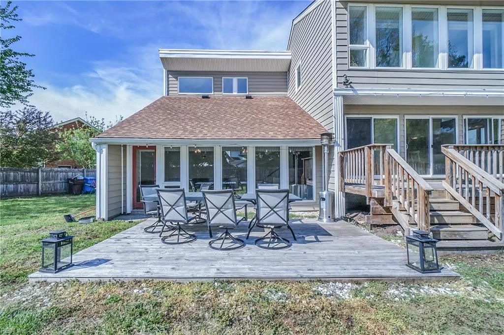 Chesapeake, Virginia 23320, United States, 4 Bedrooms Bedrooms, ,3 BathroomsBathrooms,Residential,Pending,109286