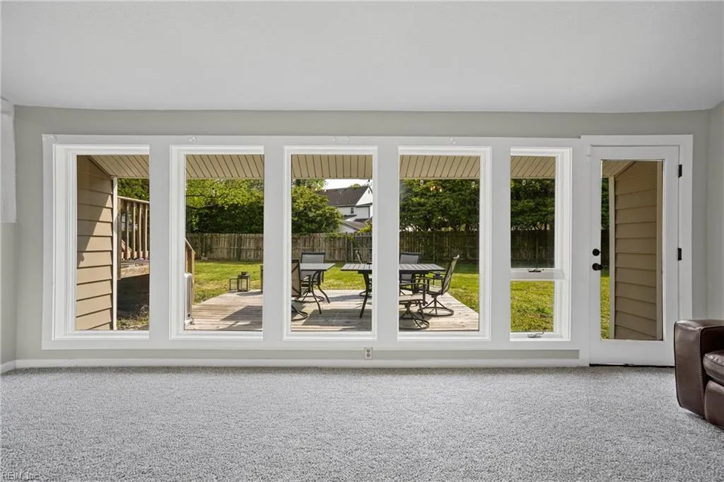 Chesapeake, Virginia 23320, United States, 4 Bedrooms Bedrooms, ,3 BathroomsBathrooms,Residential,Pending,109286