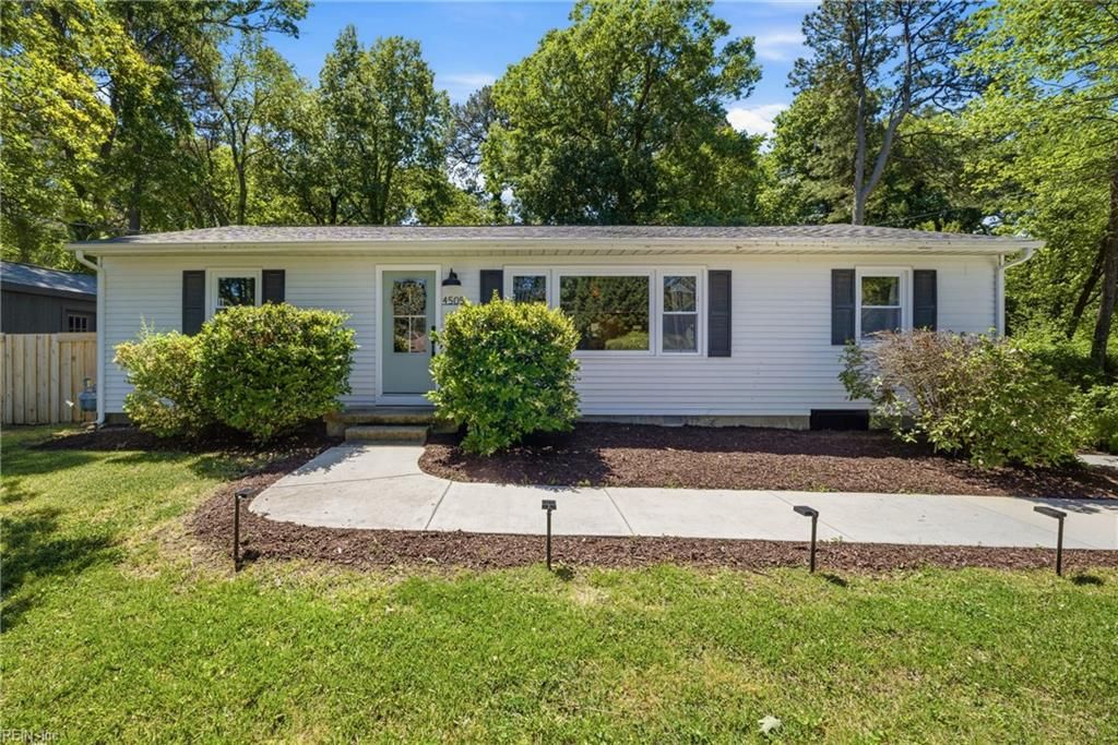 Photo of 4505 Delco Road, Virginia Beach, VA 23455 (MLS # 10633593)