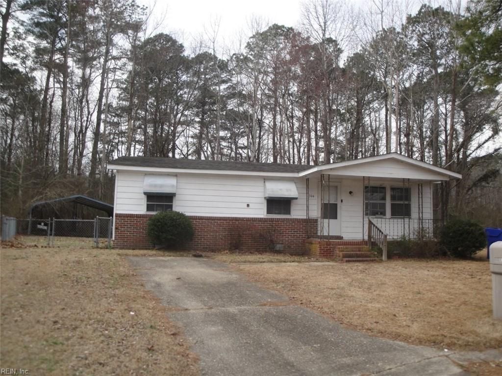 Photo of 1304 Shelton Court, Suffolk, VA 23434 (MLS # 10622908)