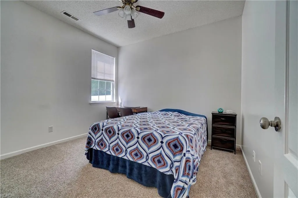 Suffolk, Virginia 23435, United States, 4 Bedrooms Bedrooms, ,2 BathroomsBathrooms,Residential,Pending,120359