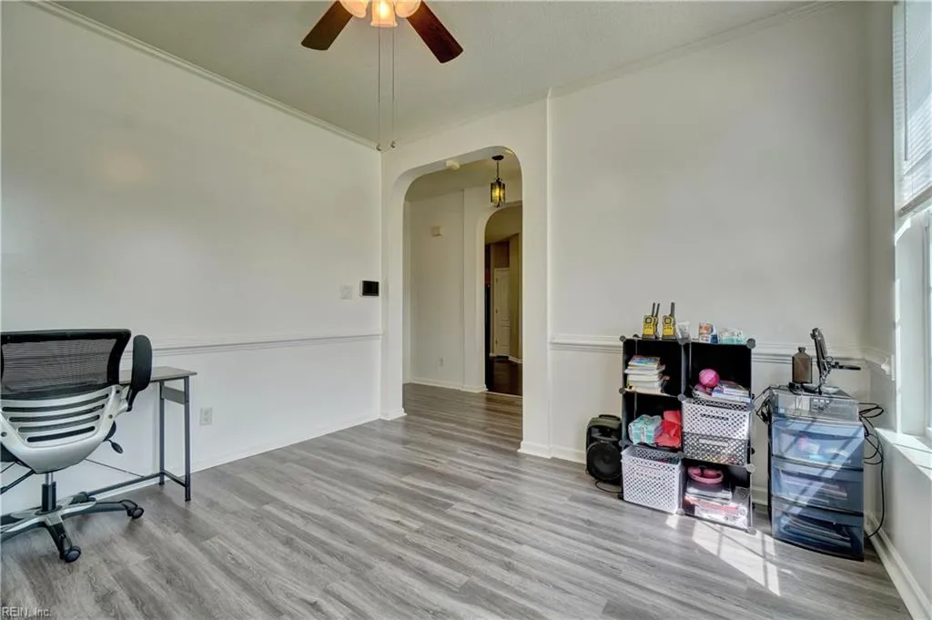 Suffolk, Virginia 23435, United States, 4 Bedrooms Bedrooms, ,2 BathroomsBathrooms,Residential,Pending,120359