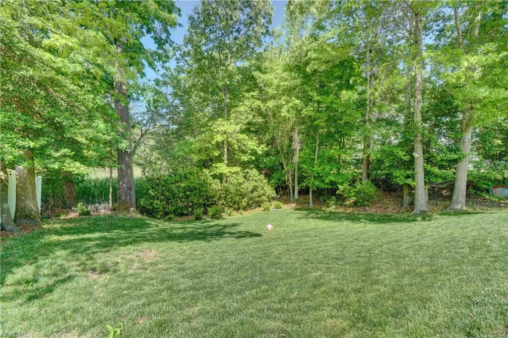 Suffolk, Virginia 23435, United States, 4 Bedrooms Bedrooms, ,2 BathroomsBathrooms,Residential,Pending,120359