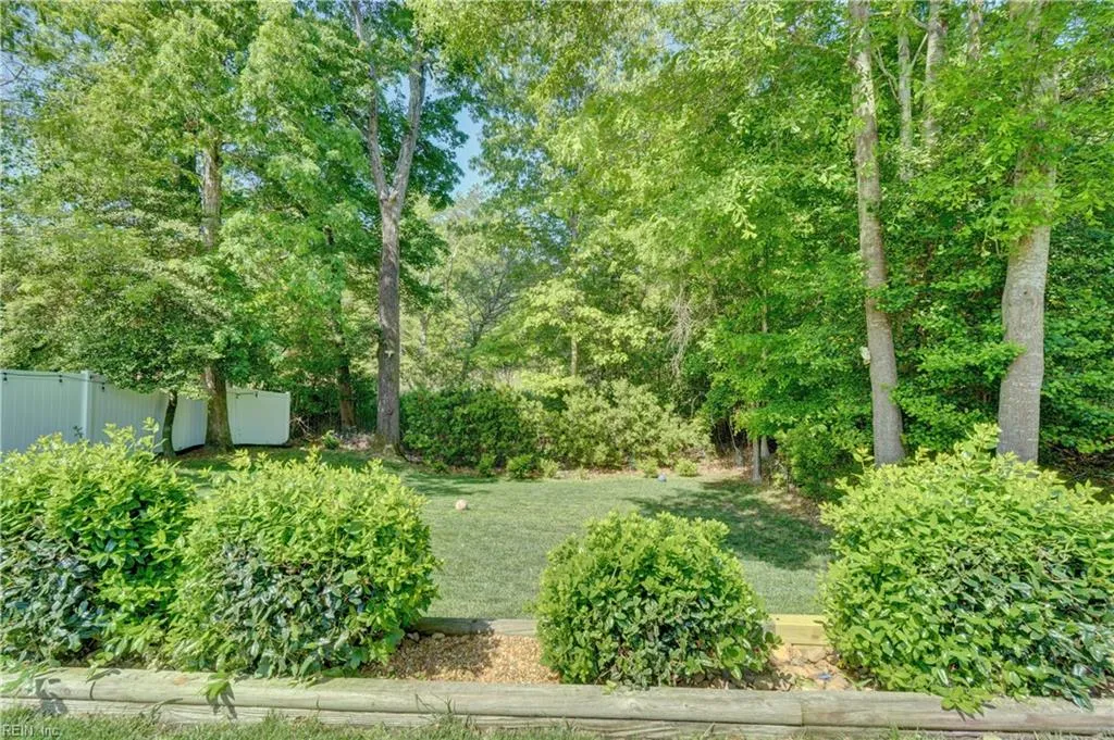 Suffolk, Virginia 23435, United States, 4 Bedrooms Bedrooms, ,2 BathroomsBathrooms,Residential,Pending,120359