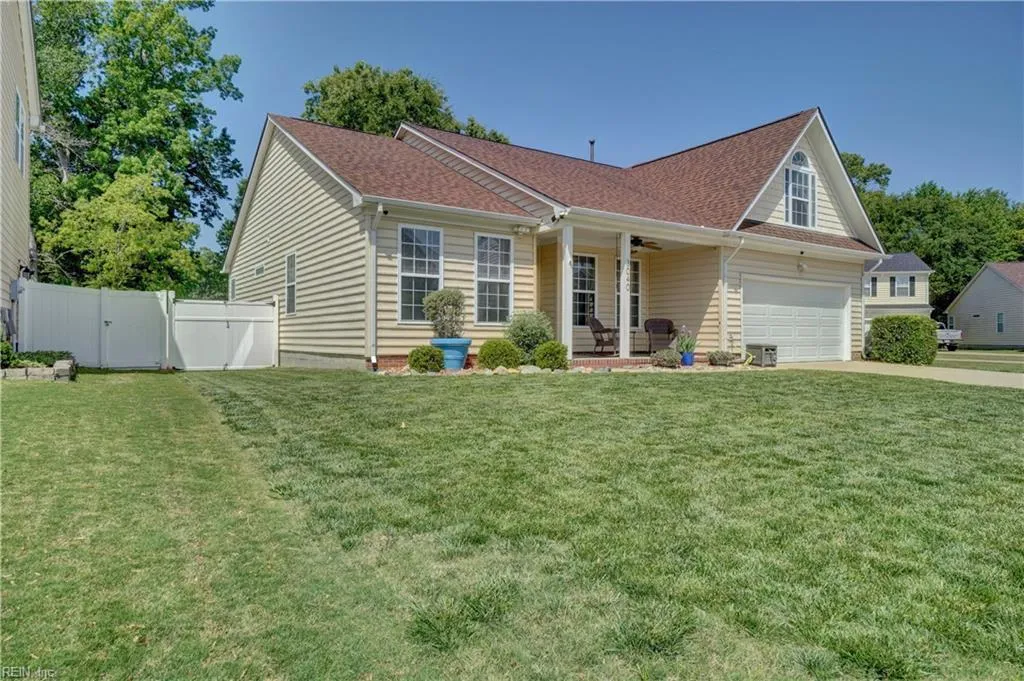 Suffolk, Virginia 23435, United States, 4 Bedrooms Bedrooms, ,2 BathroomsBathrooms,Residential,Pending,120359