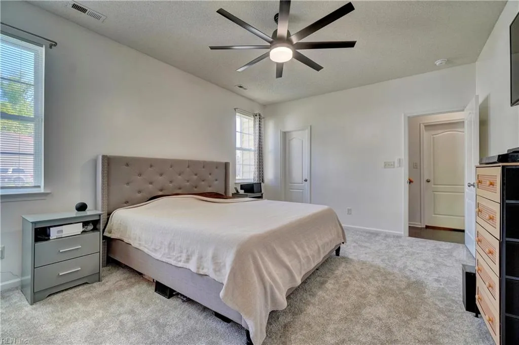 Suffolk, Virginia 23435, United States, 4 Bedrooms Bedrooms, ,2 BathroomsBathrooms,Residential,Pending,120359