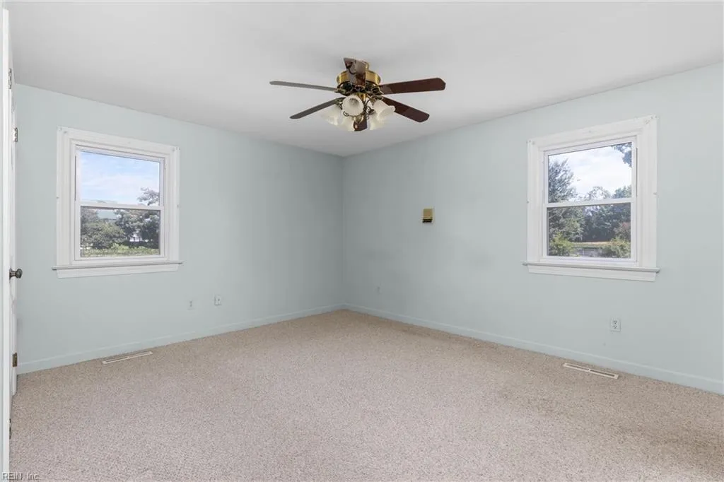 Chesapeake, Virginia 23322, United States, 4 Bedrooms Bedrooms, ,2 BathroomsBathrooms,Residential,Active,164694