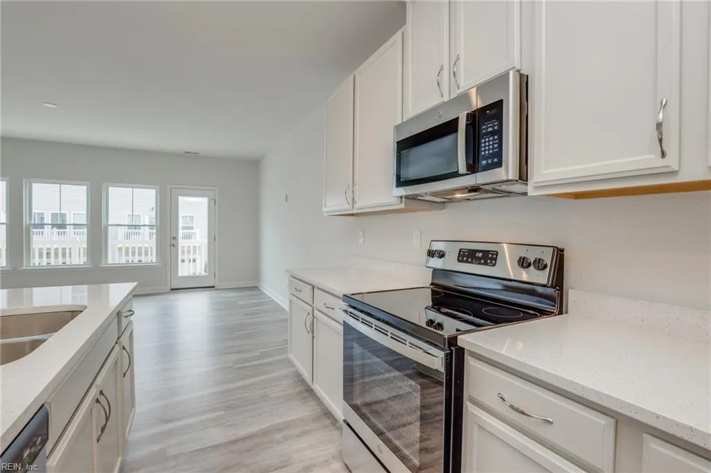 Suffolk, Virginia 23435, United States, 4 Bedrooms Bedrooms, ,4 BathroomsBathrooms,Residential,Active,248359