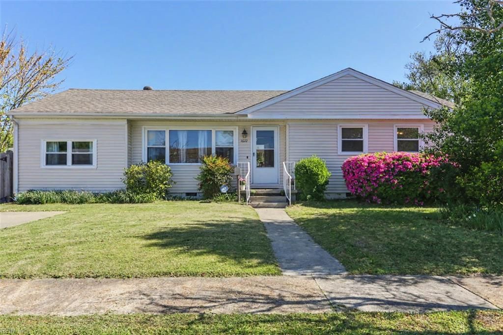 Photo of 1622 Ara Street, Norfolk, VA 23503 (MLS # 10630034)