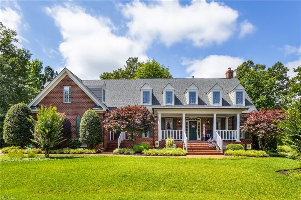 Photo of 6206 E Shallowford Court, Suffolk, VA 23435 (MLS # 10629777)