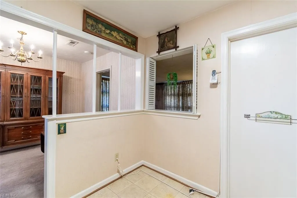 Portsmouth, Virginia 23703, United States, 2 Bedrooms Bedrooms, ,2 BathroomsBathrooms,Residential,Active,26062