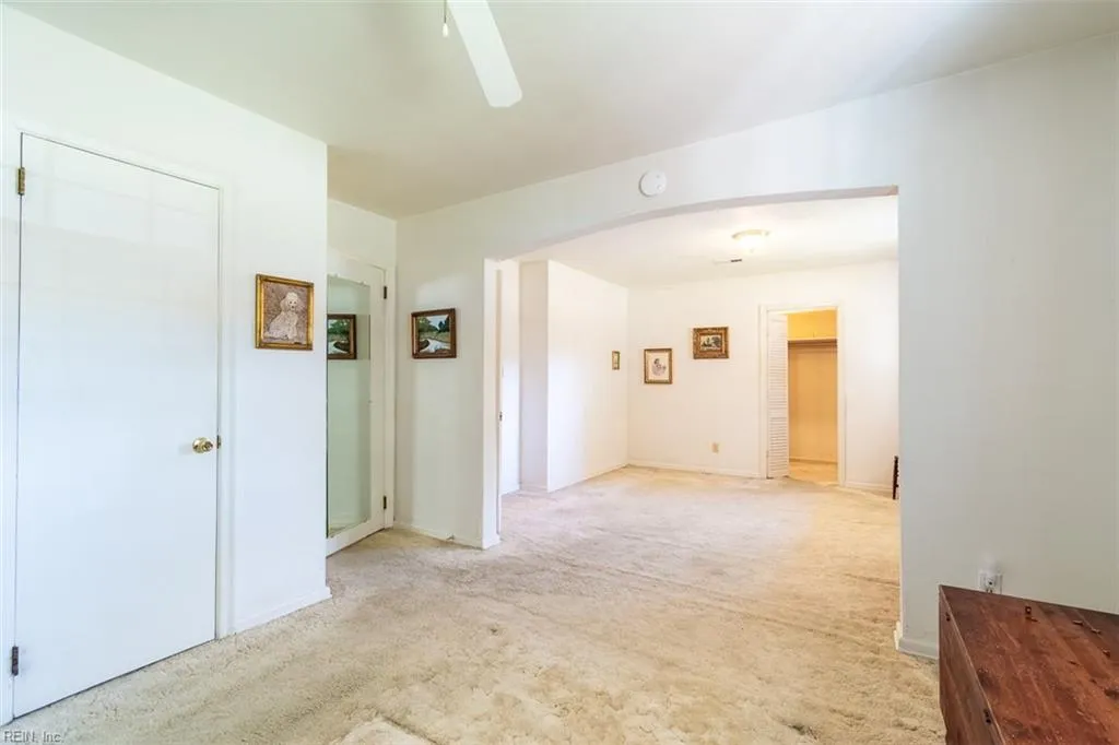 Portsmouth, Virginia 23703, United States, 2 Bedrooms Bedrooms, ,2 BathroomsBathrooms,Residential,Active,26062