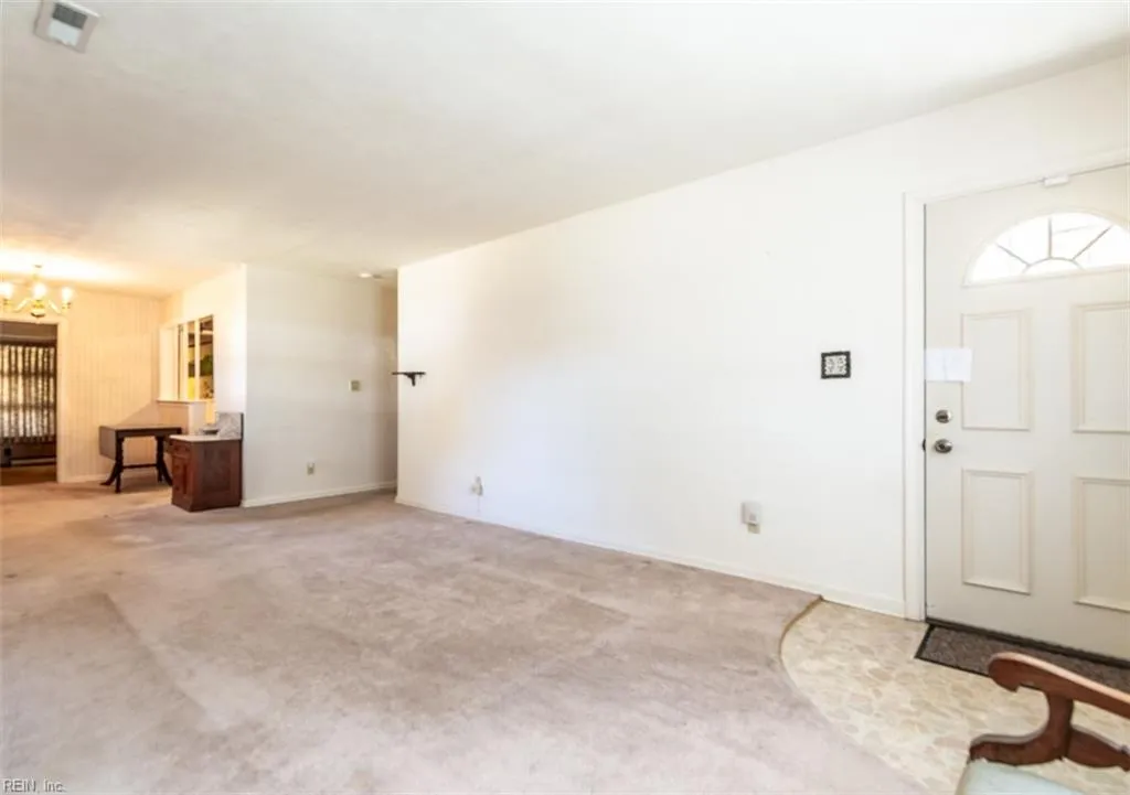 Portsmouth, Virginia 23703, United States, 2 Bedrooms Bedrooms, ,2 BathroomsBathrooms,Residential,Active,26062