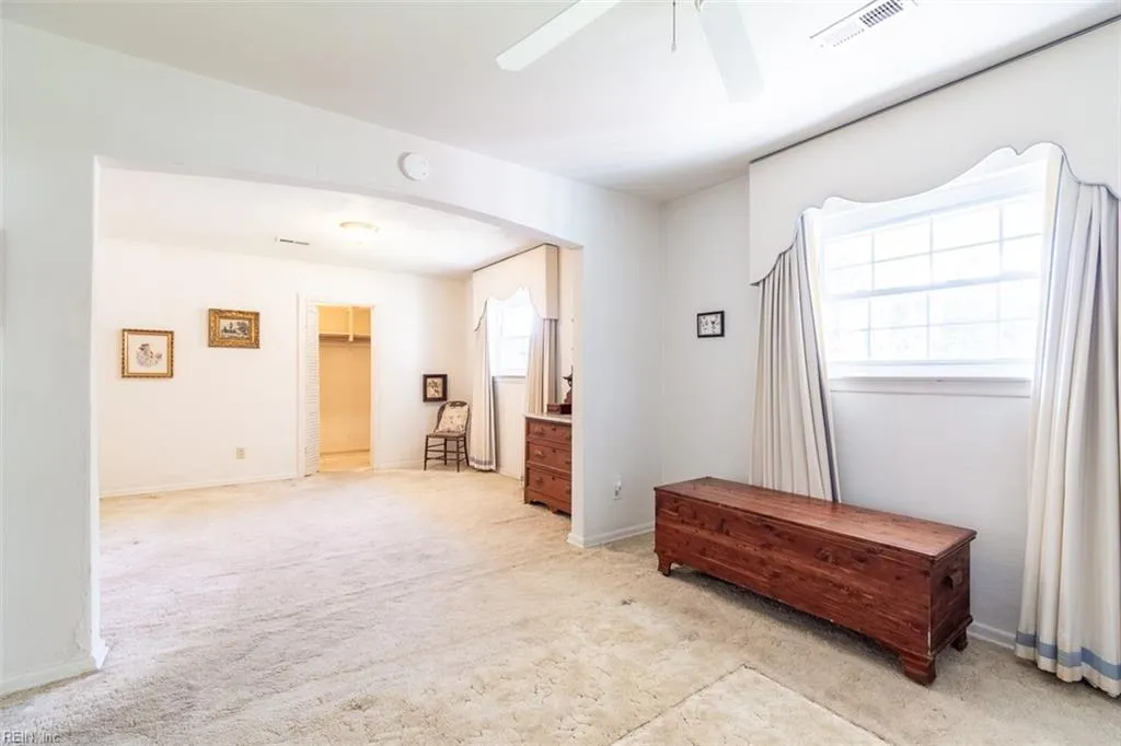 Portsmouth, Virginia 23703, United States, 2 Bedrooms Bedrooms, ,2 BathroomsBathrooms,Residential,Active,26062