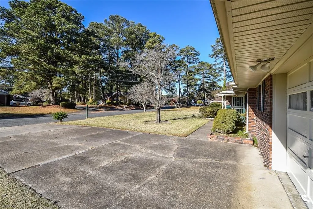 Portsmouth, Virginia 23703, United States, 2 Bedrooms Bedrooms, ,2 BathroomsBathrooms,Residential,Active,26062