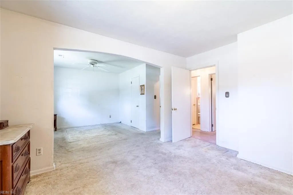 Portsmouth, Virginia 23703, United States, 2 Bedrooms Bedrooms, ,2 BathroomsBathrooms,Residential,Active,26062