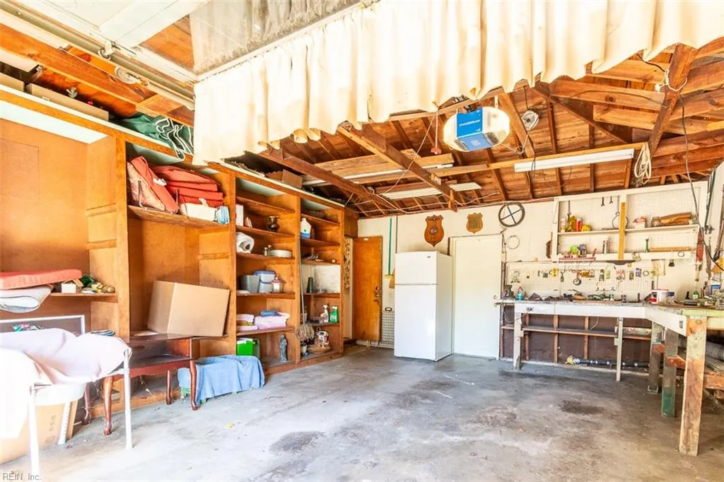 Portsmouth, Virginia 23703, United States, 2 Bedrooms Bedrooms, ,2 BathroomsBathrooms,Residential,Active,26062