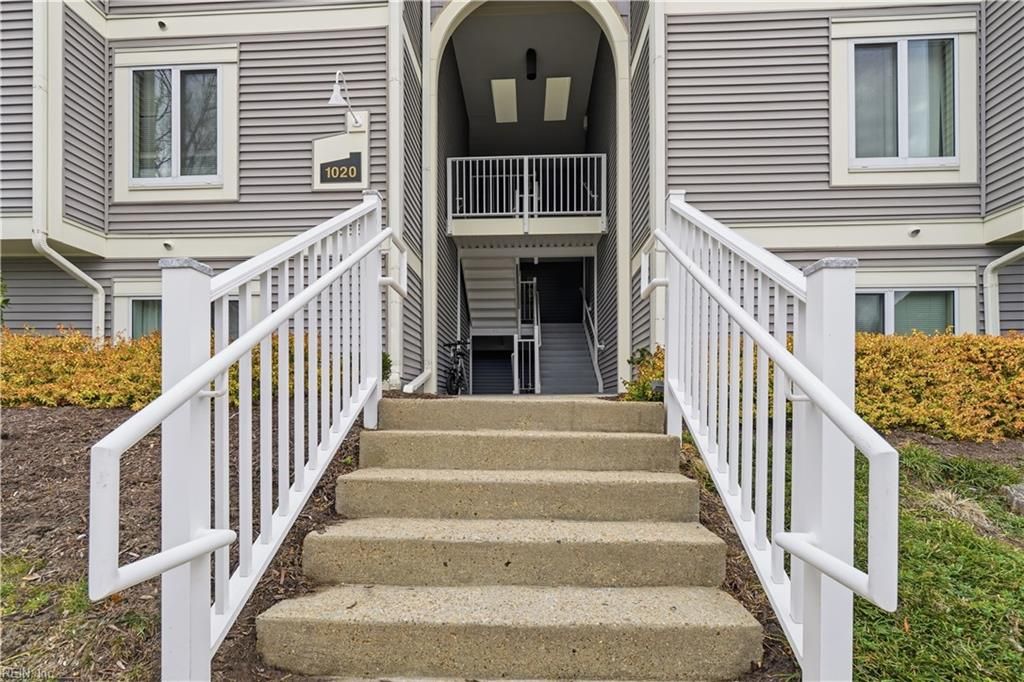 Photo of 1020 Autumn Woods Lane #101, Virginia Beach, VA 23454 (MLS # 10620598)