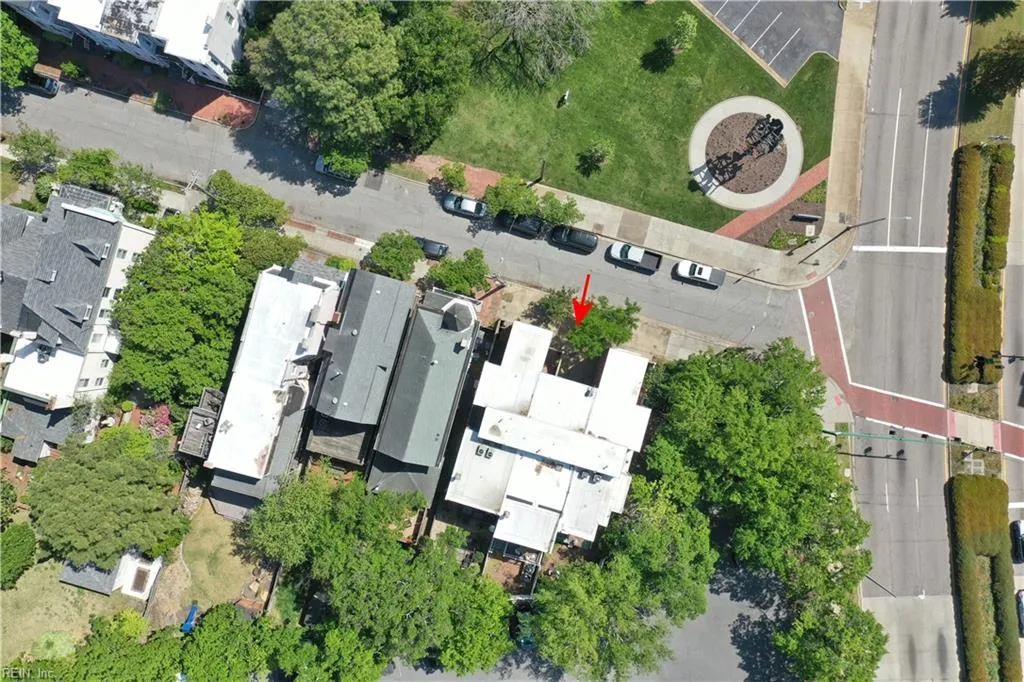 Norfolk, Virginia 23510, United States, 2 Bedrooms Bedrooms, ,3 BathroomsBathrooms,Residential,Pending,116961