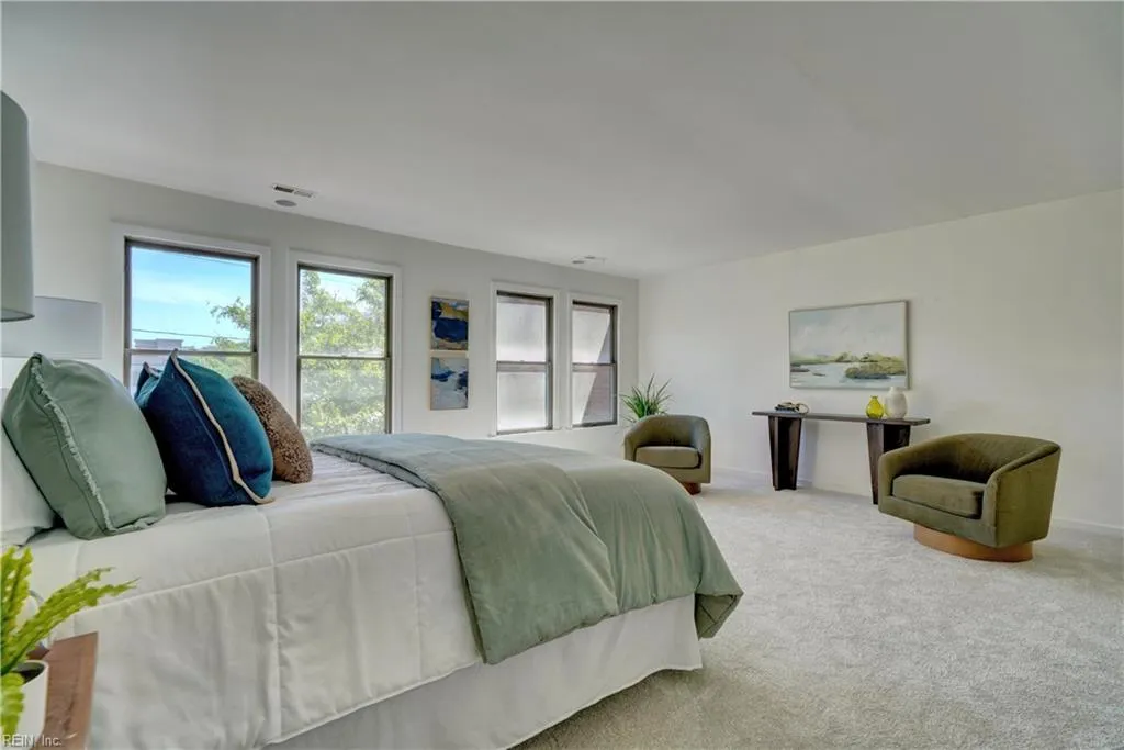 Norfolk, Virginia 23510, United States, 2 Bedrooms Bedrooms, ,3 BathroomsBathrooms,Residential,Pending,116961