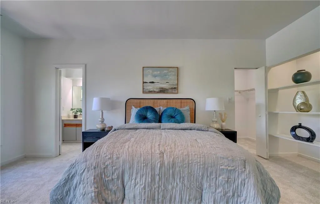 Norfolk, Virginia 23510, United States, 2 Bedrooms Bedrooms, ,3 BathroomsBathrooms,Residential,Pending,116961