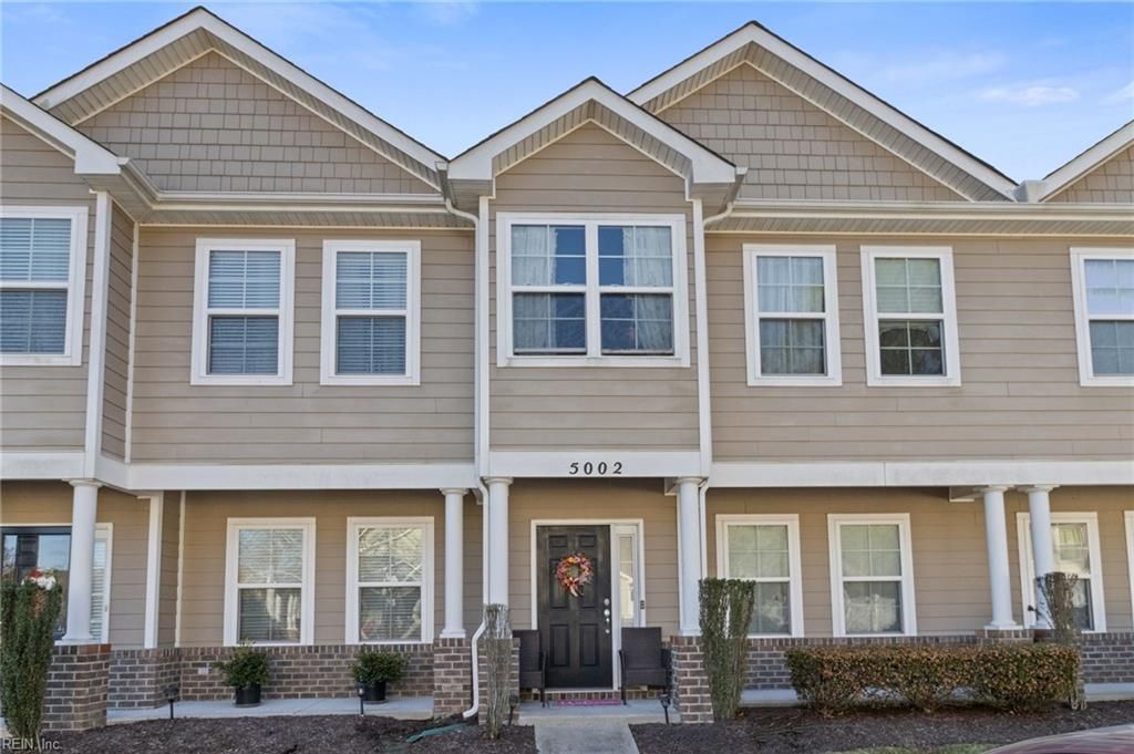 Photo of 5002 Glen Canyon Drive, Virginia Beach, VA 23462 (MLS # 10614672)