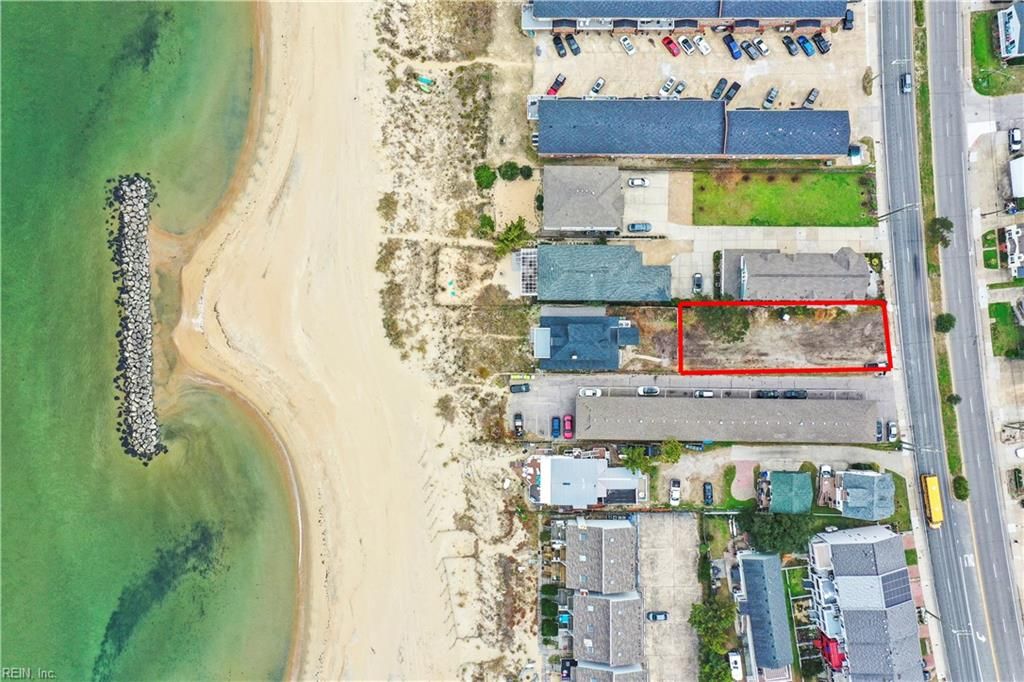 Photo of 966 W Ocean View Avenue, Norfolk, VA 23503 (MLS # 10619099)